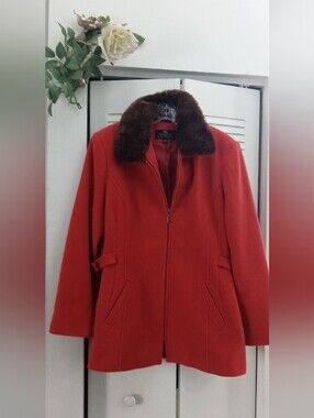 Collection B  Pea Coat with Brown Faux Fur Collar Size Large
